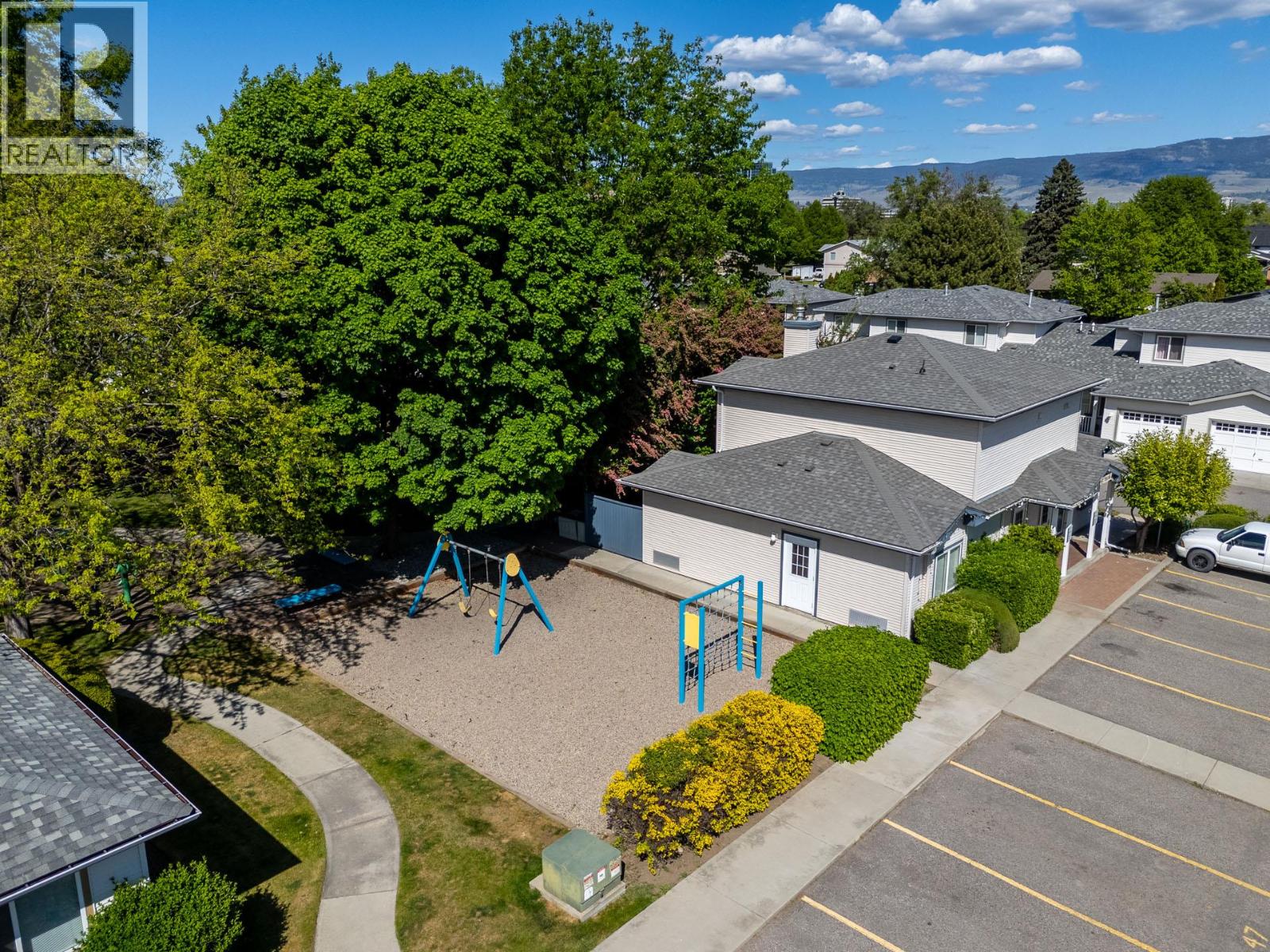 3 1120 Guisachan Road, Kelowna