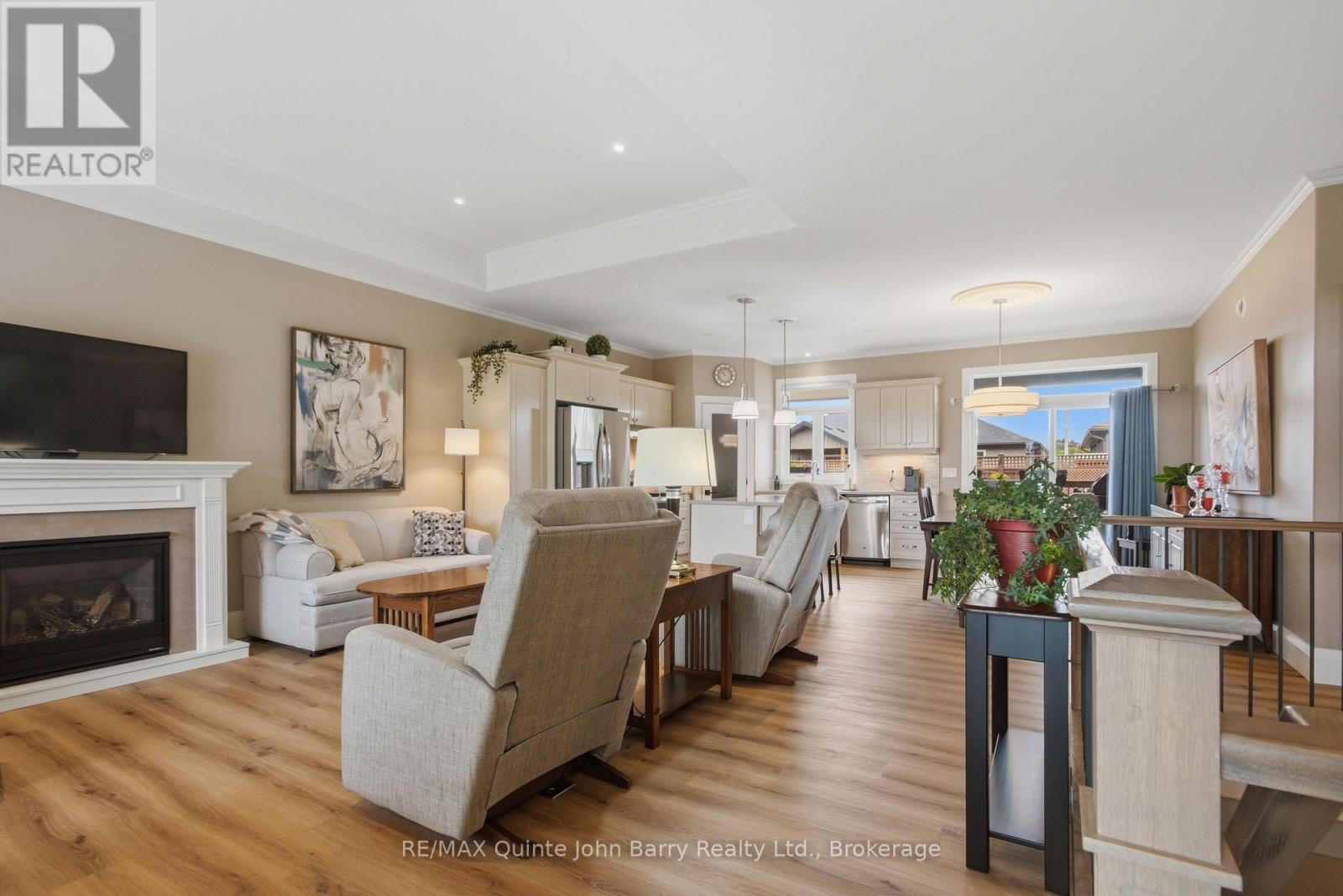 44 AMBROSIA TERRACE - 6