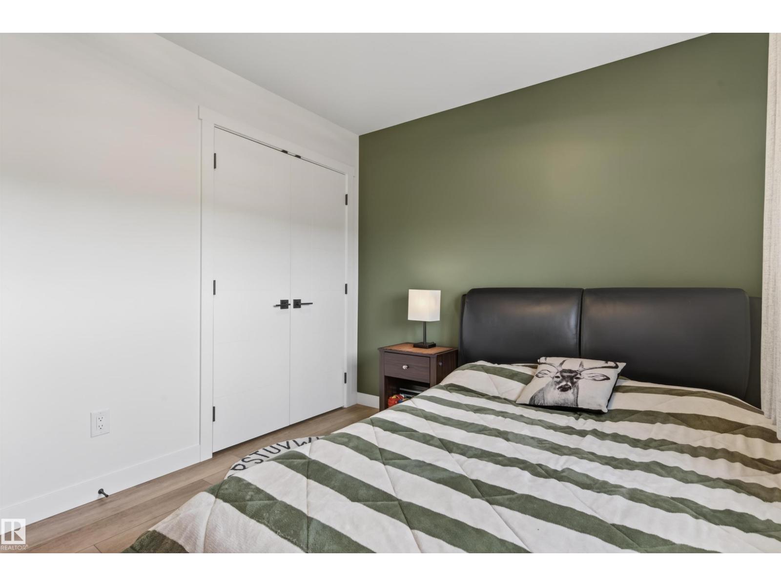 318 Waterton WY - 21