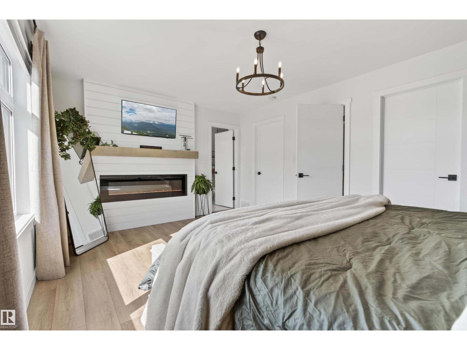 318 Waterton WY - 25