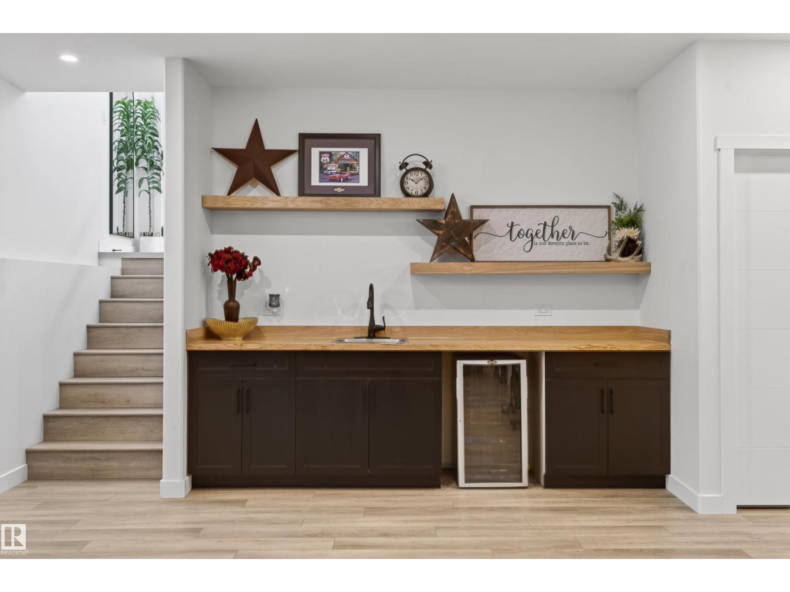 318 Waterton WY - 30