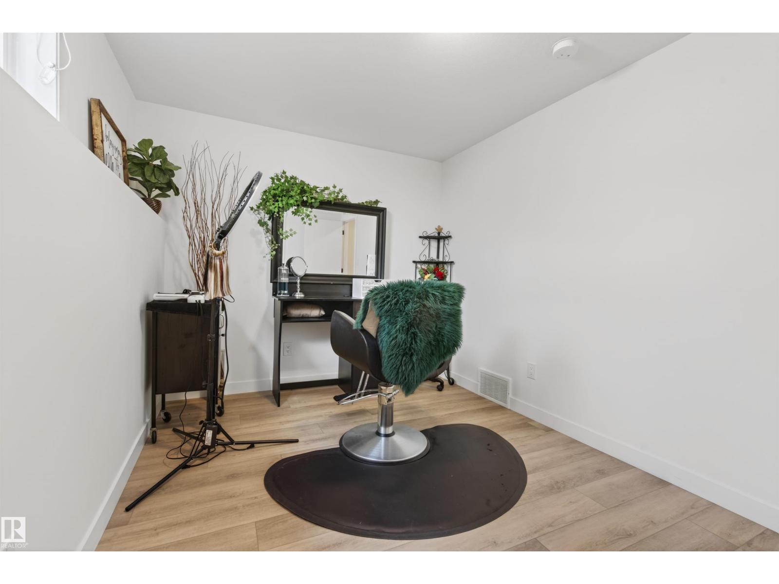 318 Waterton WY - 35
