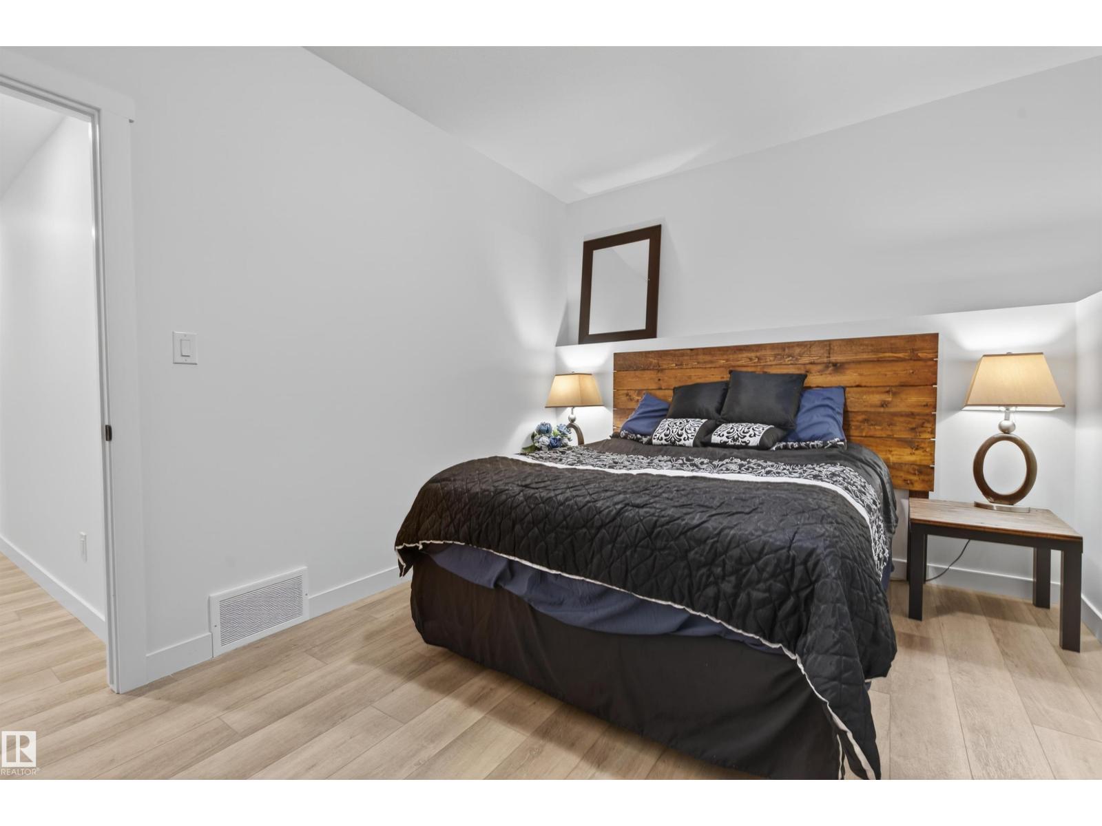 318 Waterton WY - 37