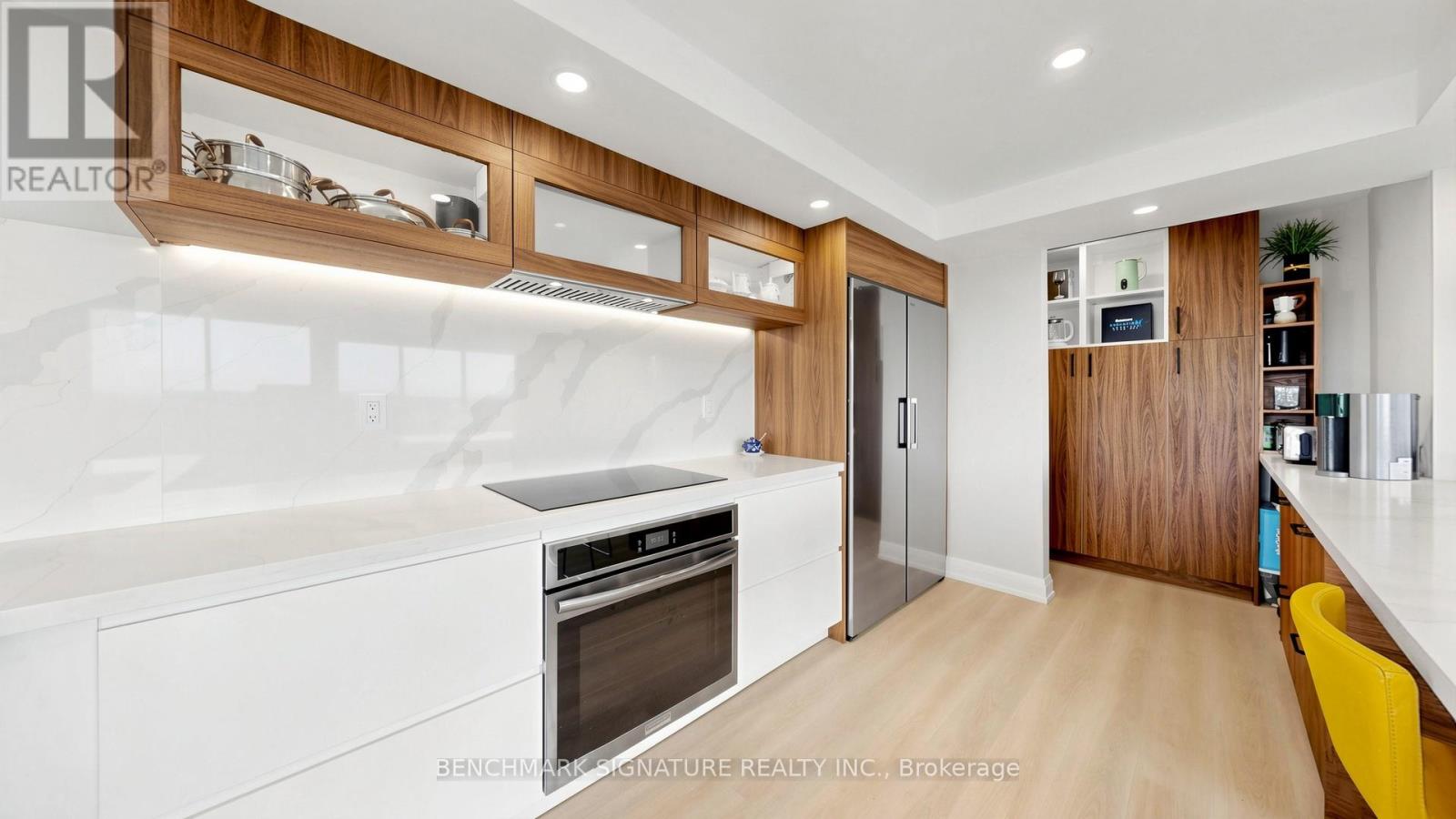 #706 131 TORRESDALE AVENUE - 16