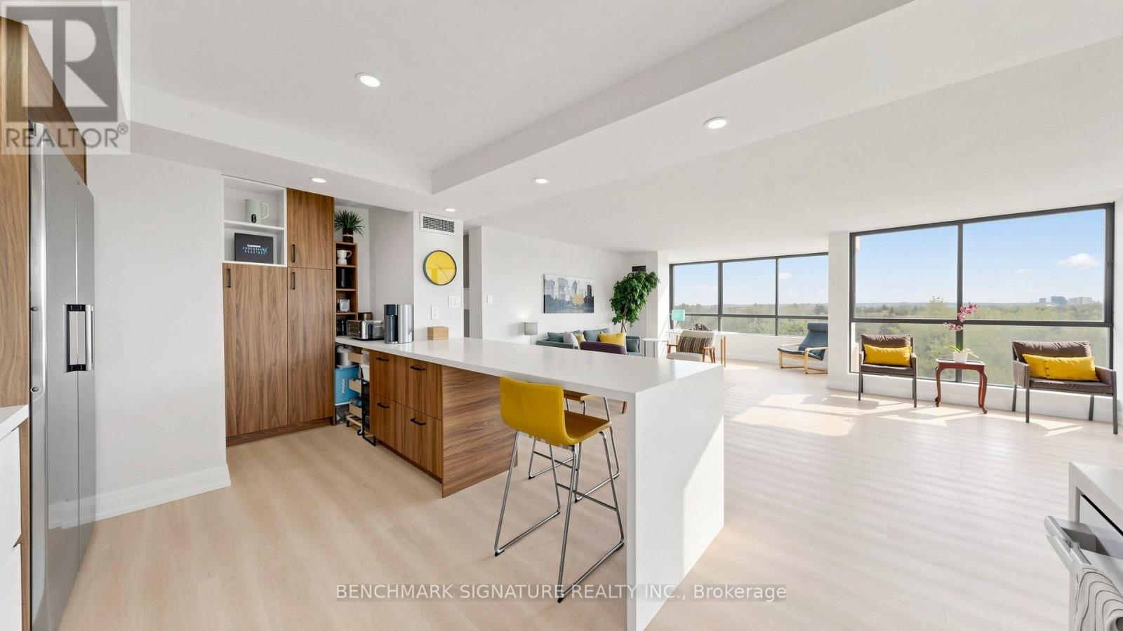 #706 131 TORRESDALE AVENUE - 18
