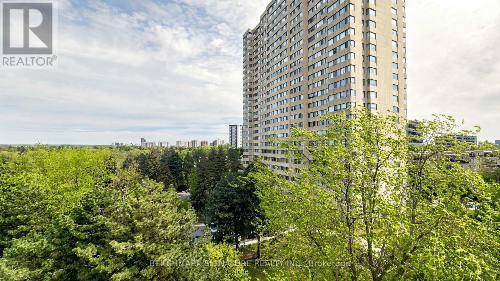 #706 131 TORRESDALE AVENUE - 40