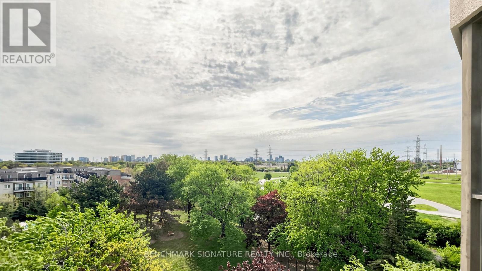#706 131 TORRESDALE AVENUE - 41
