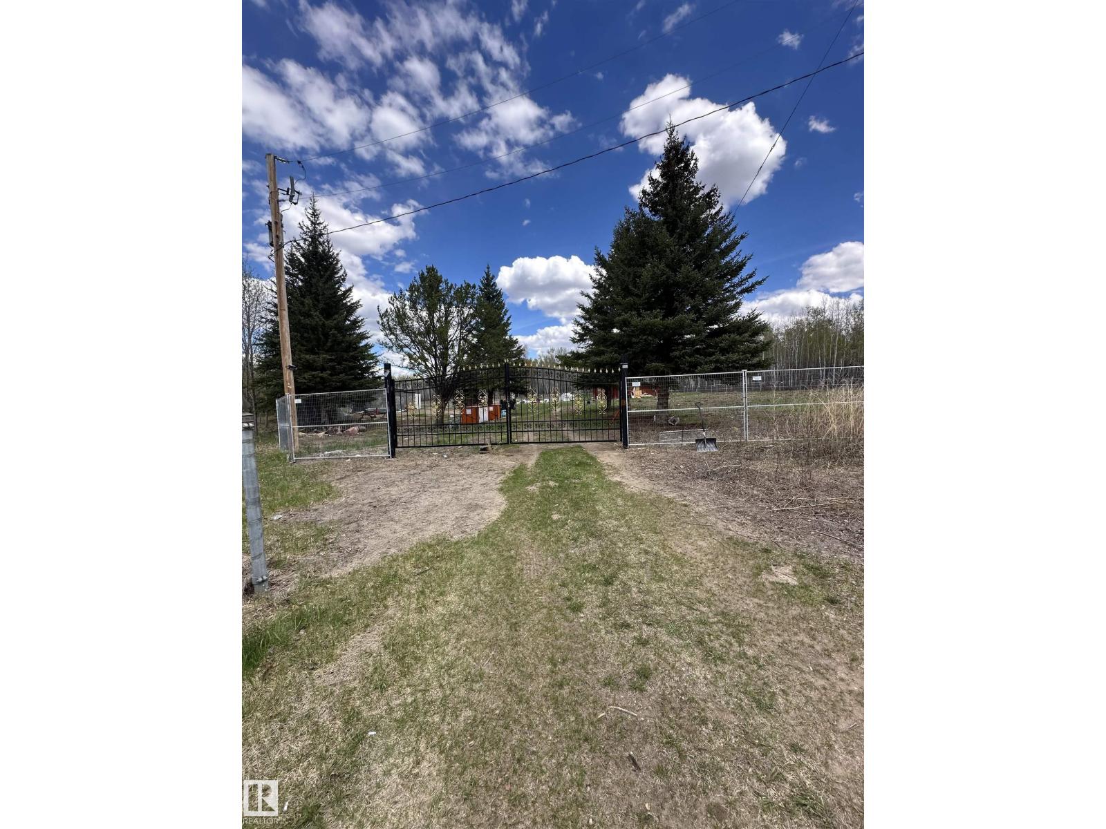 #41 59419 RGE RD 240 — photo 9