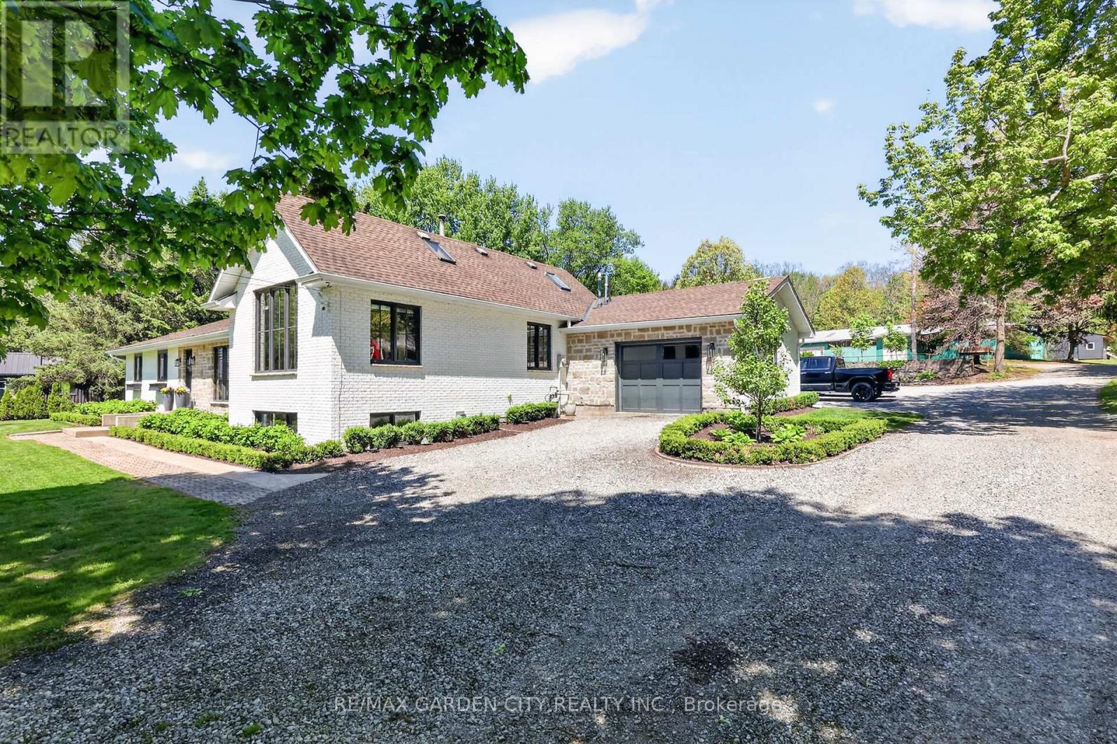 377 CANBORO ROAD - 50