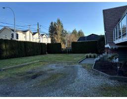 4545 208 Street, Langley, BC V3A2H7 Photo 21