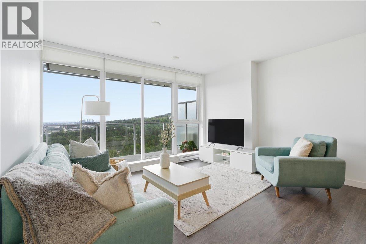 1904 652 WHITING Way - photo 2