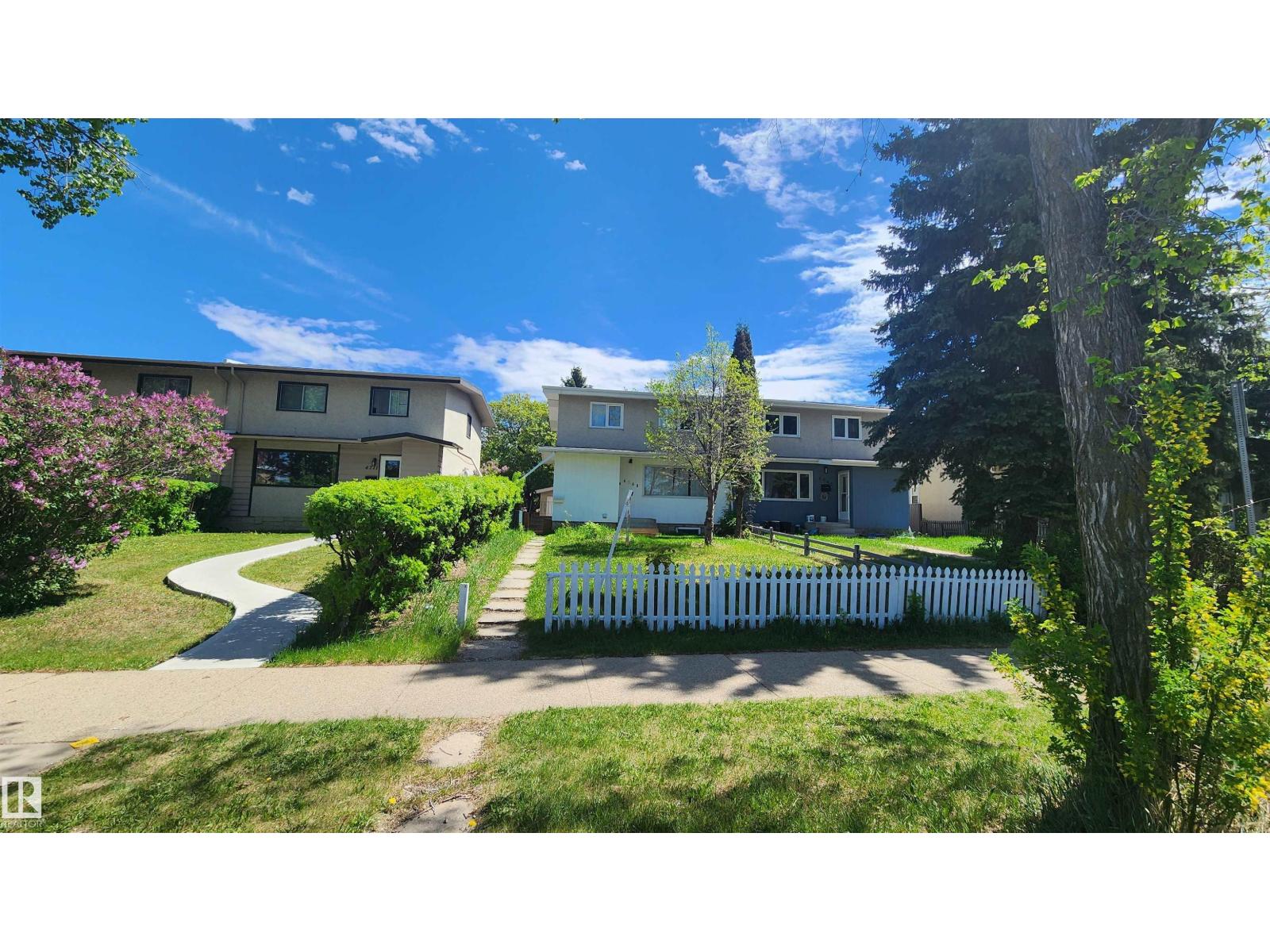 4709 106 ST NW - 1