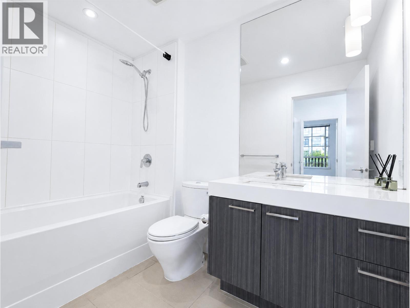 2 Bed, 2 Bath Apartment for Sale in Coquitlam – 309 608 COMO LAKE AVENUE, Coquitlam – MLS# R3127873 - Image 13