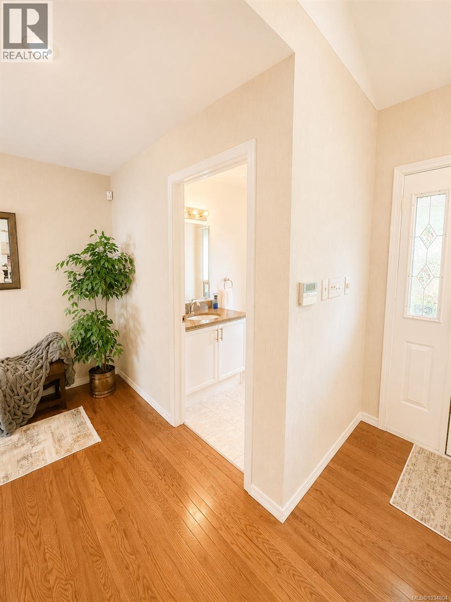  3639 Farnsworth Road, Cobble Hill