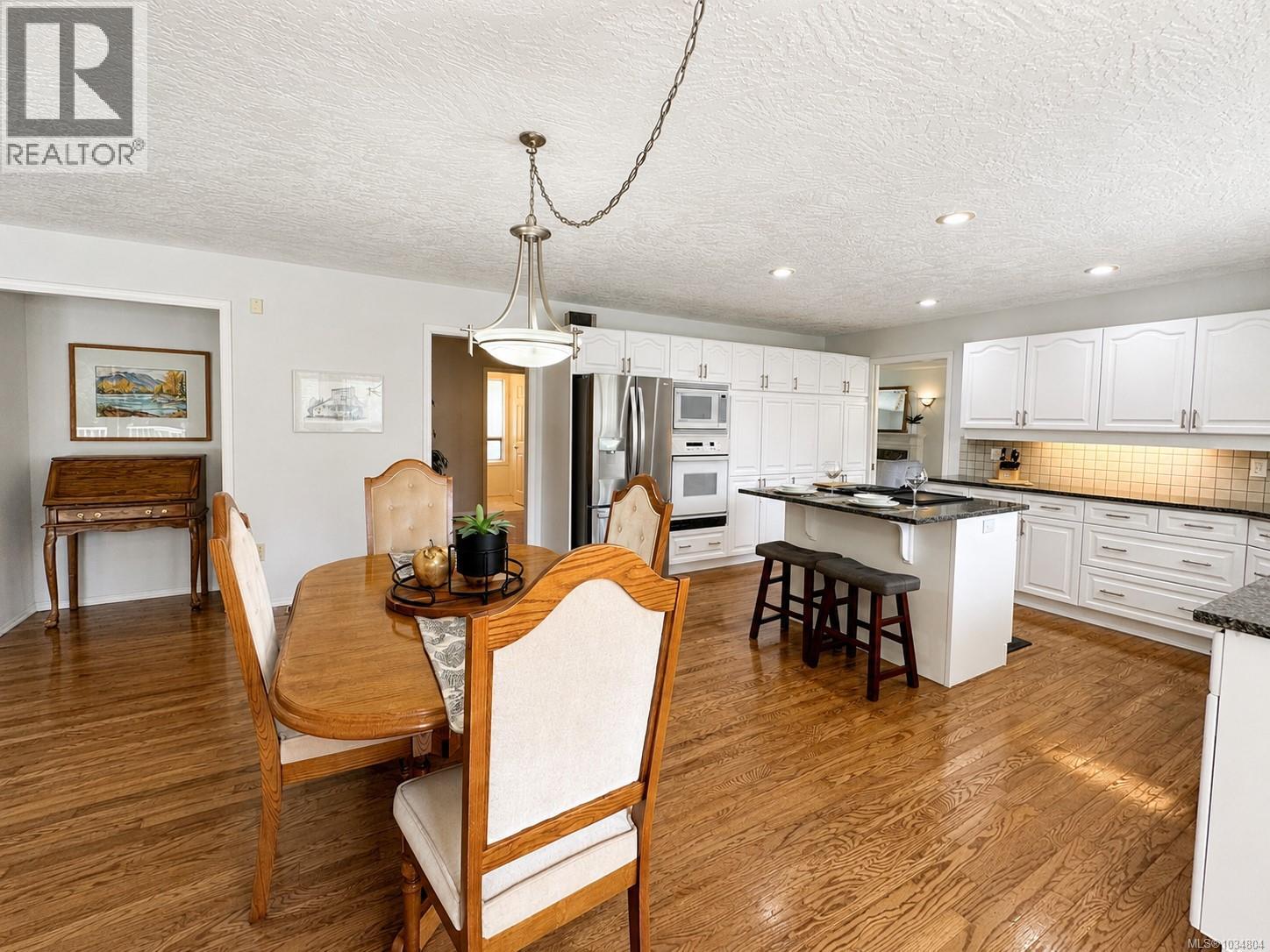  3639 Farnsworth Road, Cobble Hill
