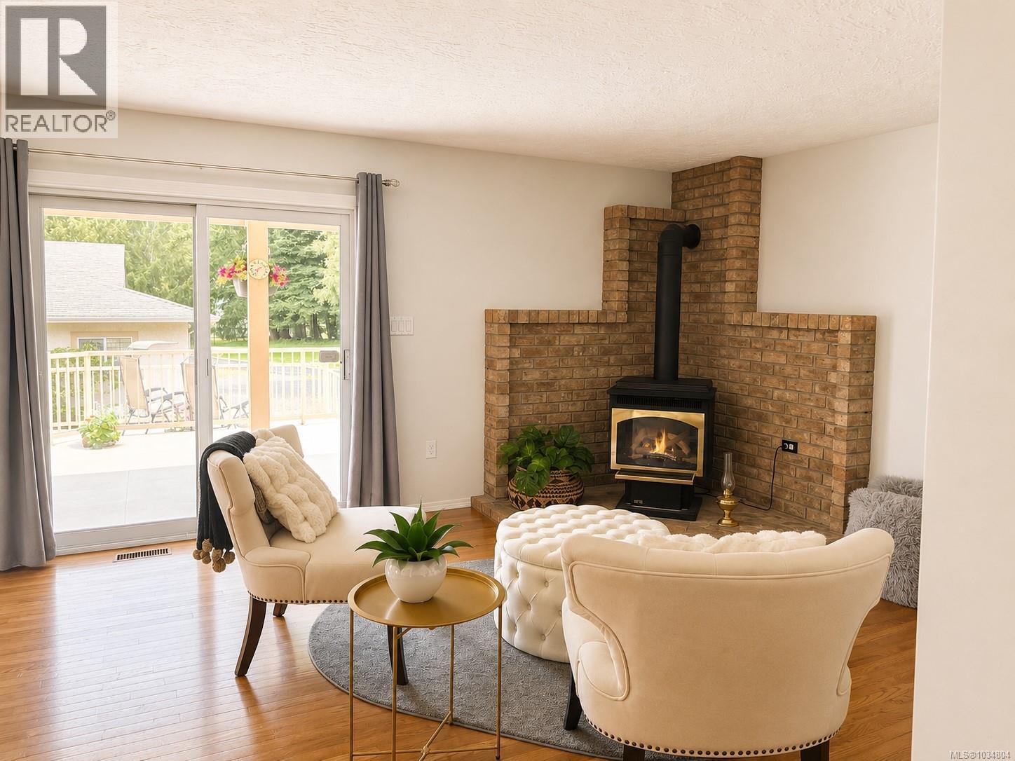  3639 Farnsworth Road, Cobble Hill