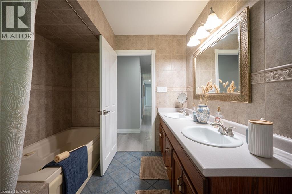 1613 HALDIBROOK Road - 29