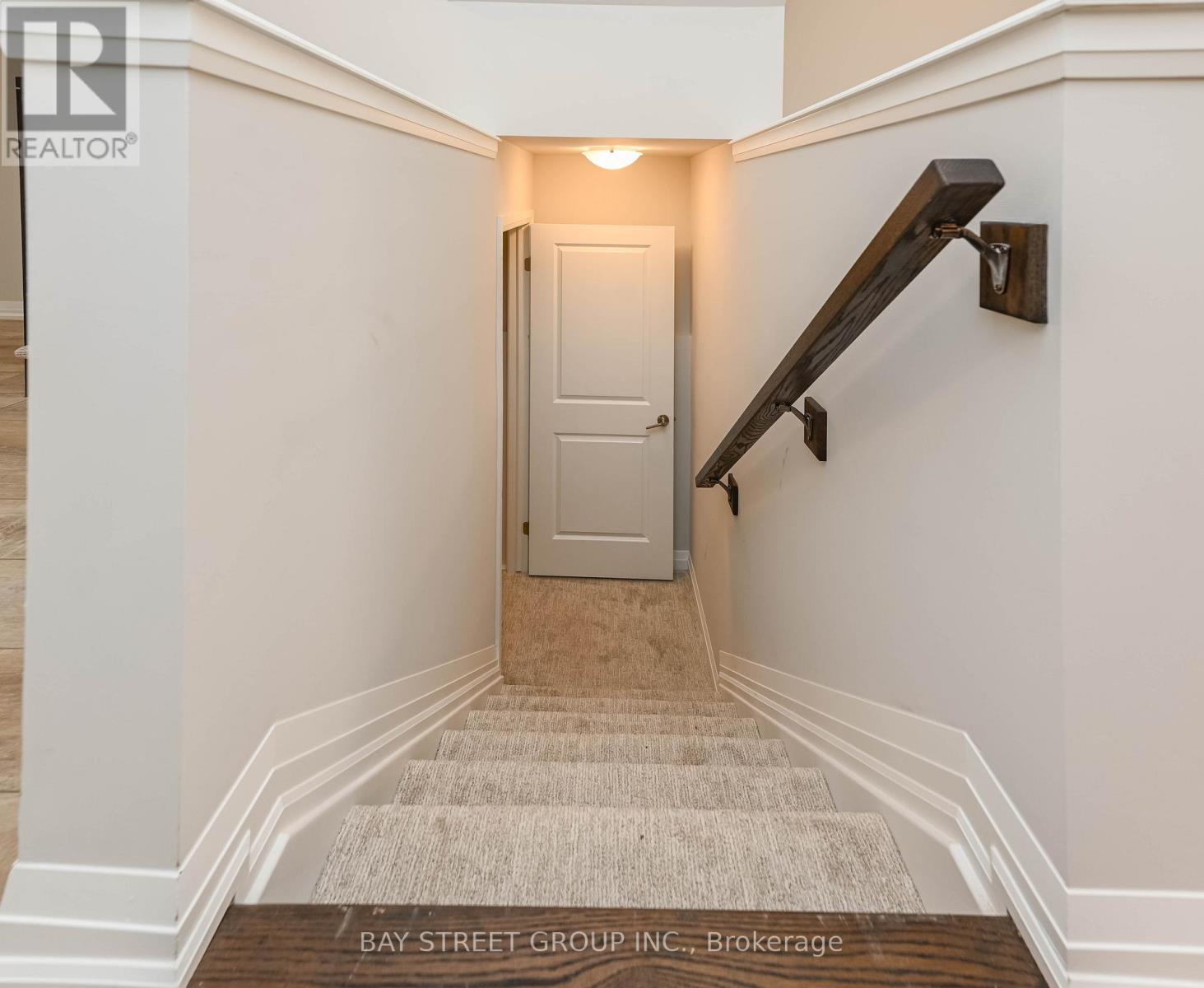 #61 4552 PORTAGE ROAD - 25
