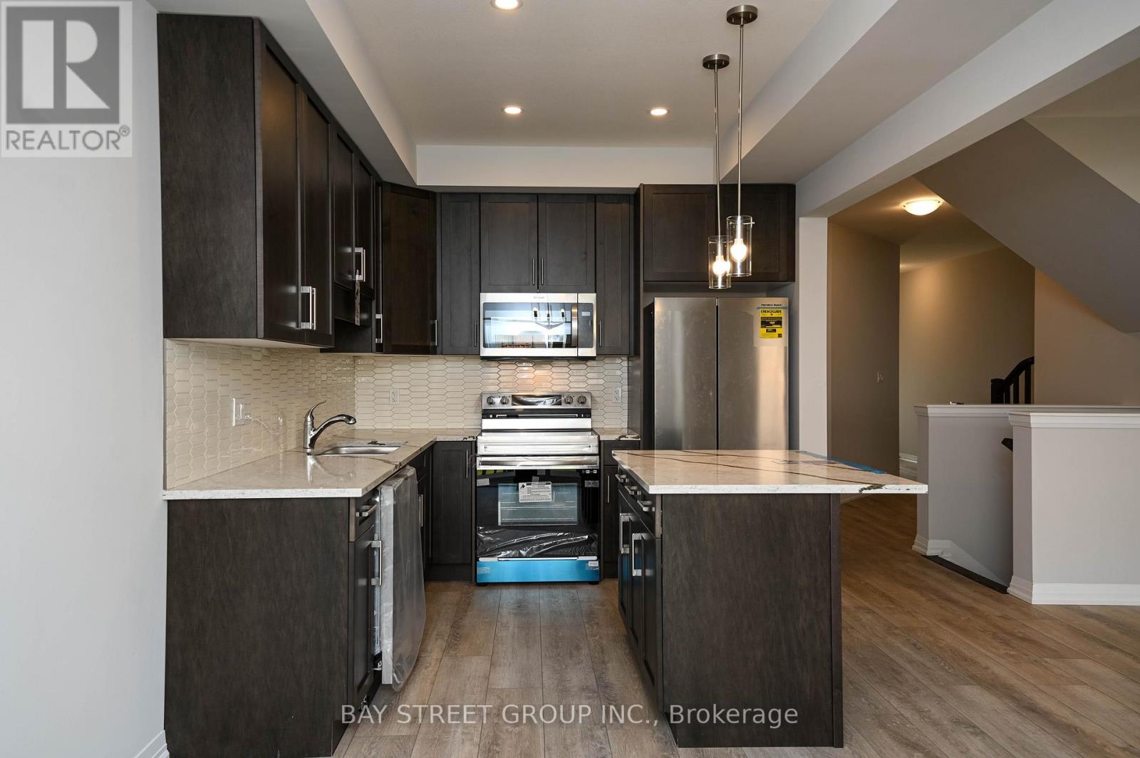 #61 4552 PORTAGE ROAD - 8