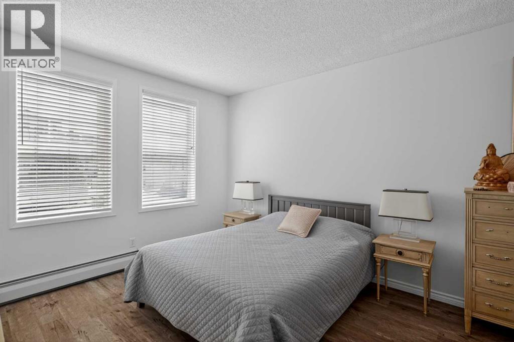 #4215 14645 6 Street SW - 17