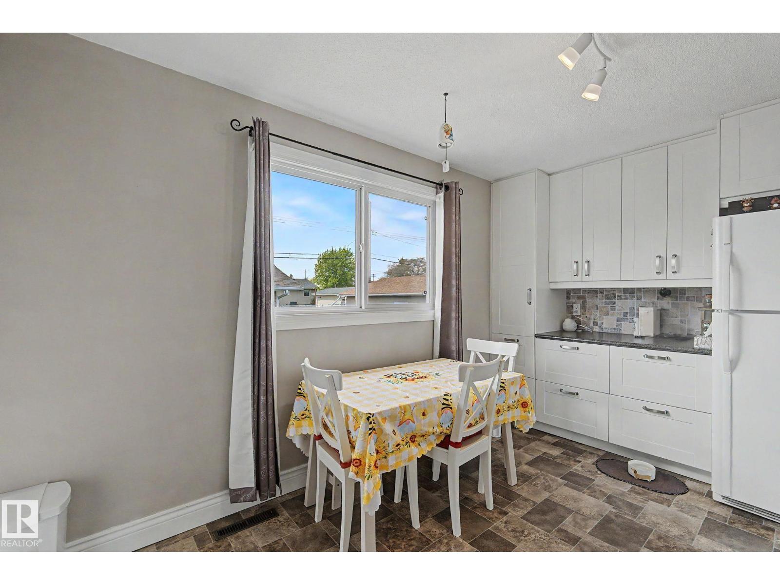 13548 123 ST NW - 14