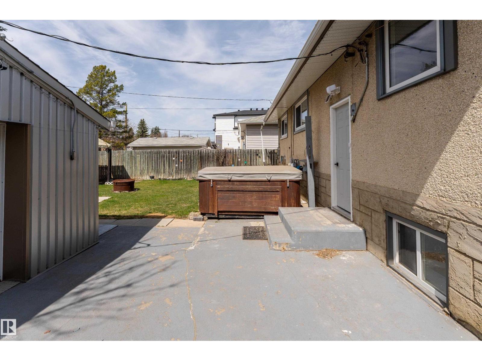 11844 ST ALBERT TR NW - 50