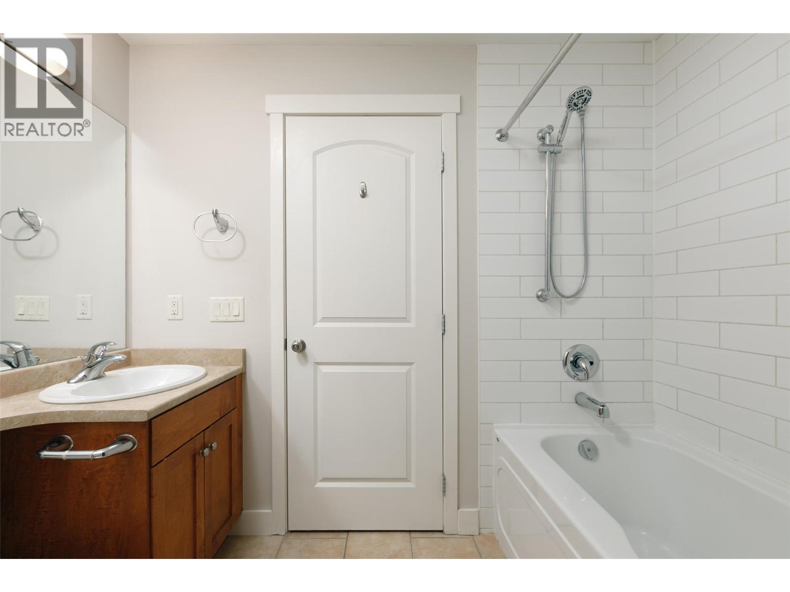#2309 2200 Upper Sundance Drive - 21