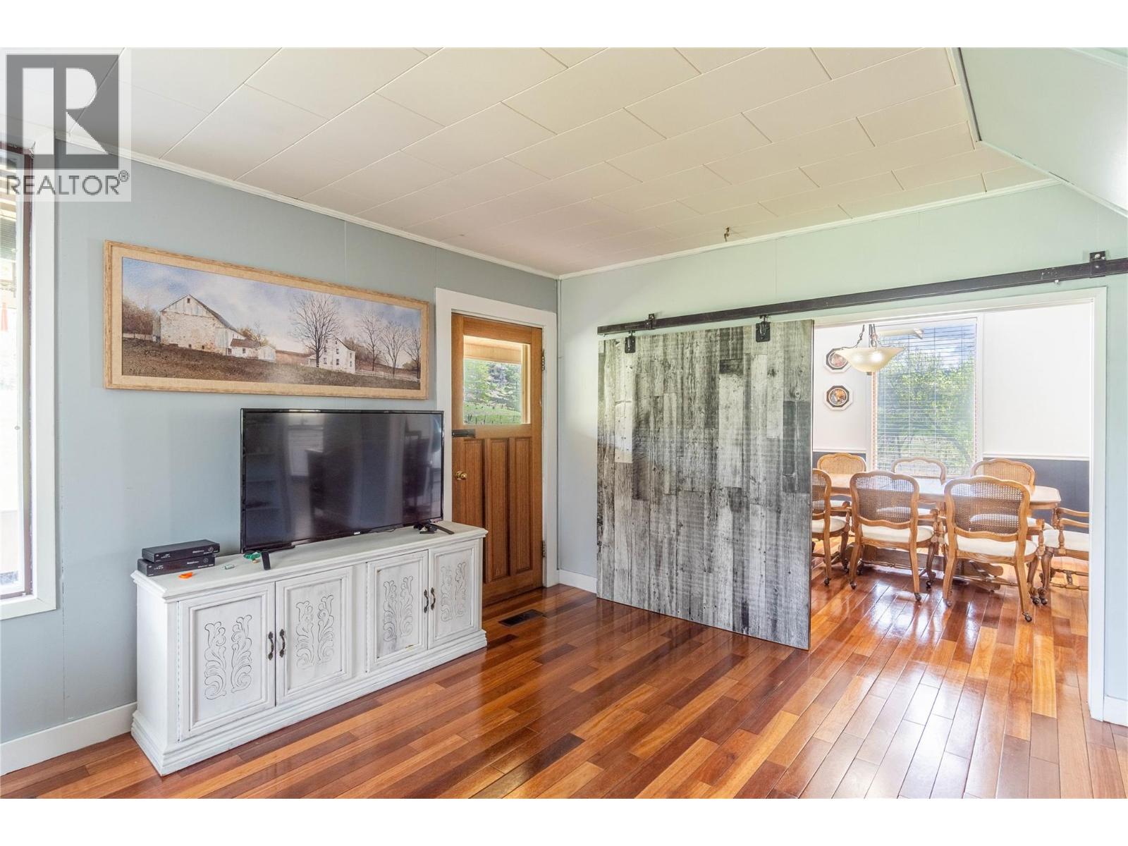 1566 Barnhartvale Road - 14