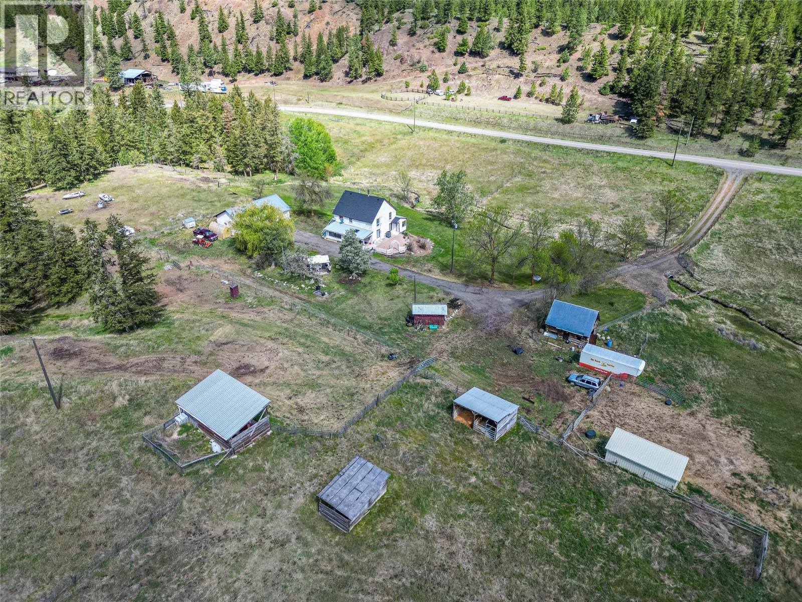 1566 Barnhartvale Road - 40
