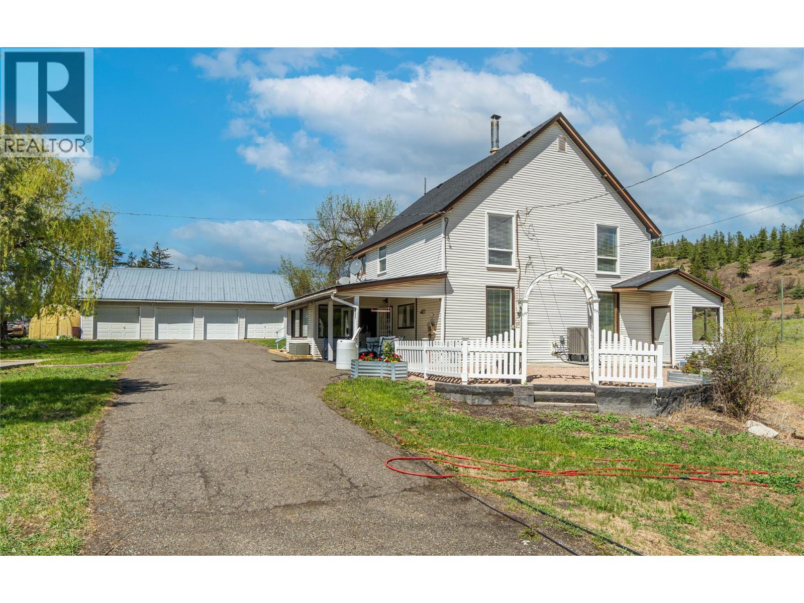 1566 Barnhartvale Road - 6