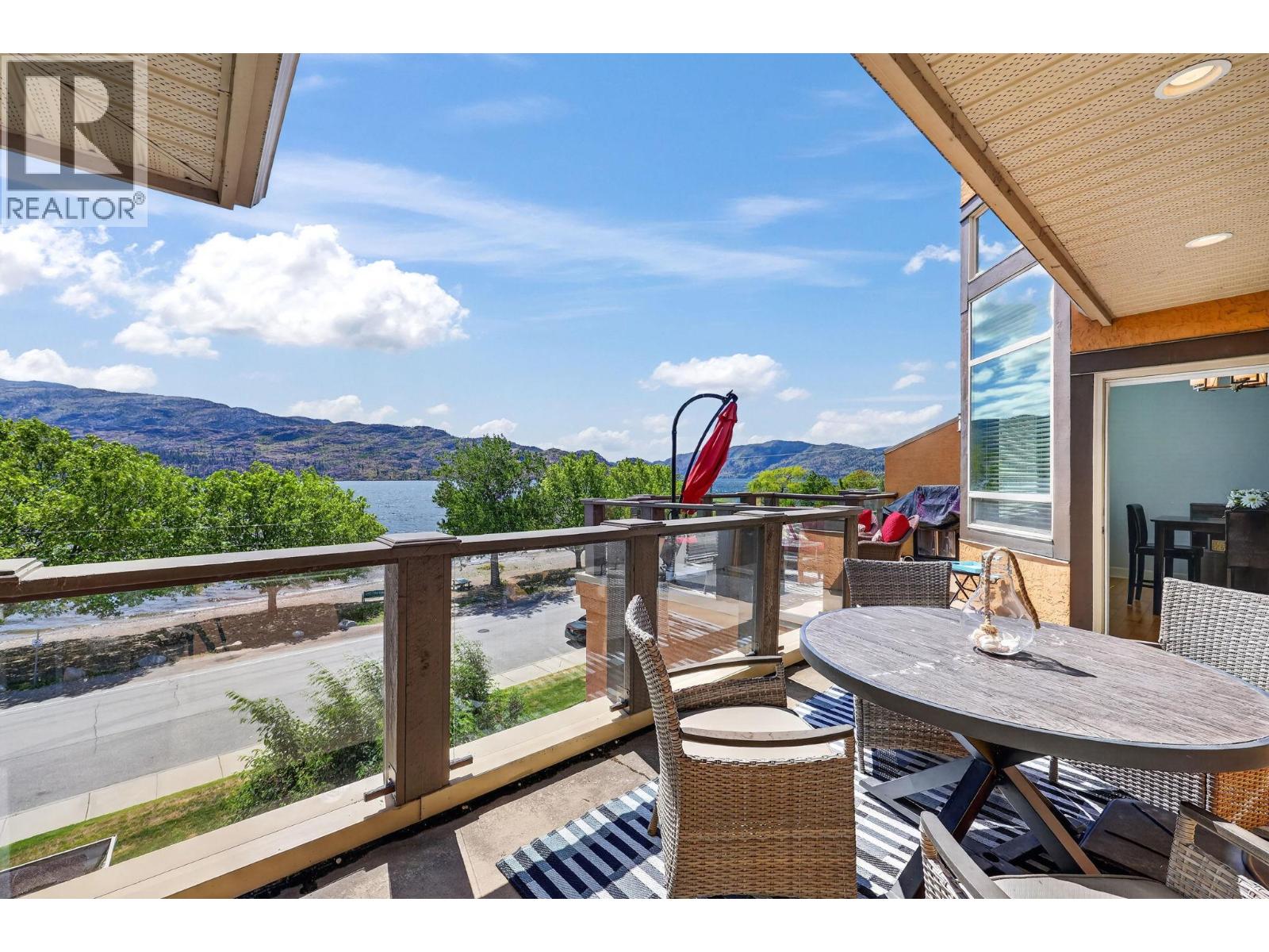 #323 3996 Beach Avenue - 25