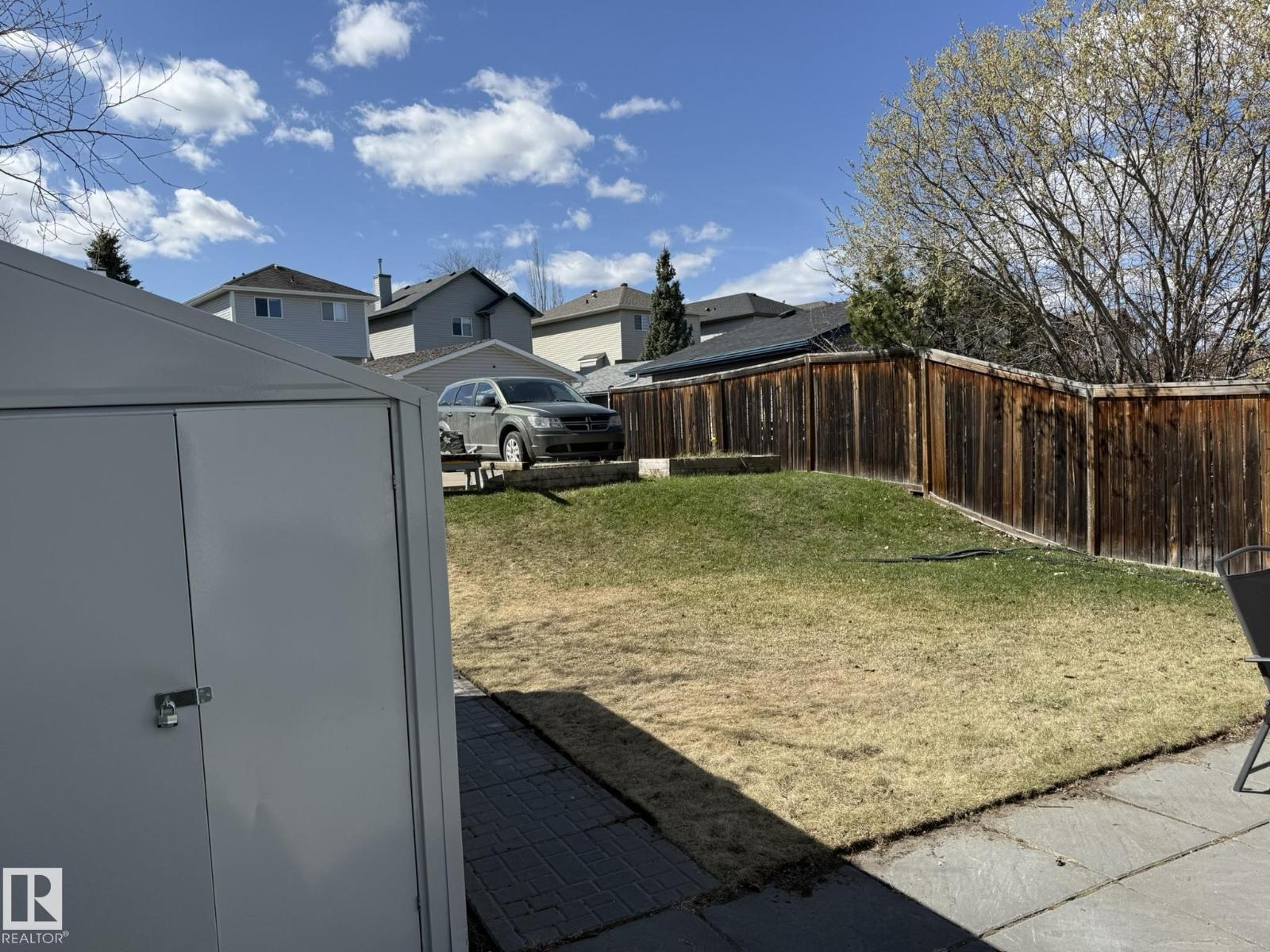 645 WINDROSS CR NW - 33