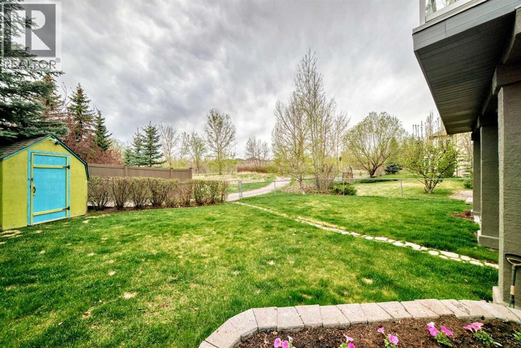 1416 Strathcona Drive SW - 41