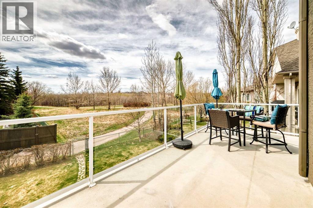 1416 Strathcona Drive SW - 10