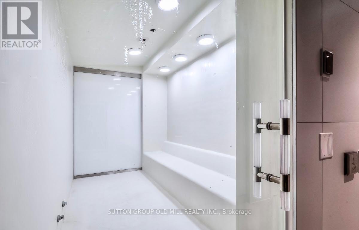 #1411 195 REDPATH AVENUE - 18