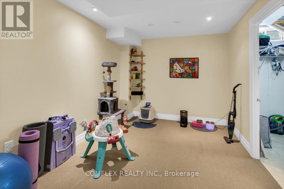 4417 VALLENCE DRIVE - 35