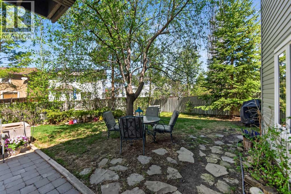 185 Shawbrooke Green SW - 45