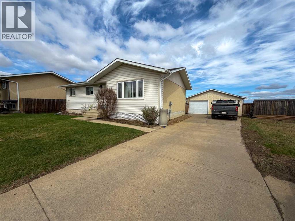 185 Sitka Drive - Image 2