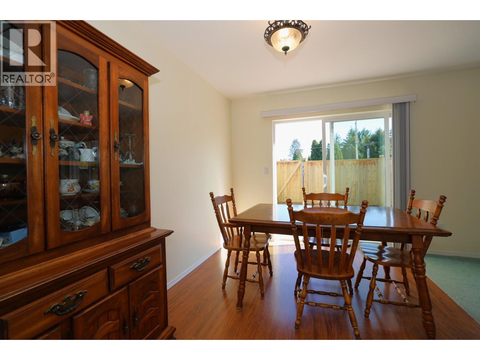 21 5610 TRAIL AVENUE, Sechelt