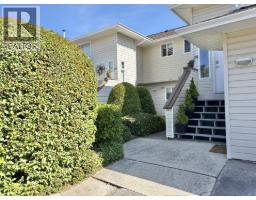 21 5610 Trail Avenue, Sechelt, BC V7Z0H8 Photo 11