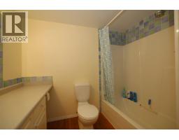 21 5610 Trail Avenue, Sechelt, BC V7Z0H8 Photo 6