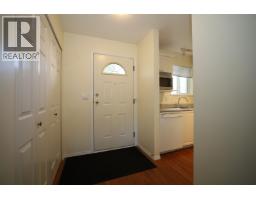 21 5610 Trail Avenue, Sechelt, BC V7Z0H8 Photo 8