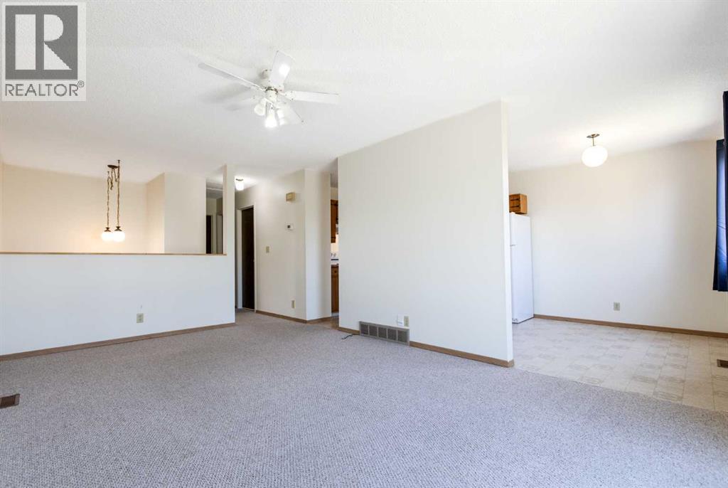 4930 59 Street — photo 7