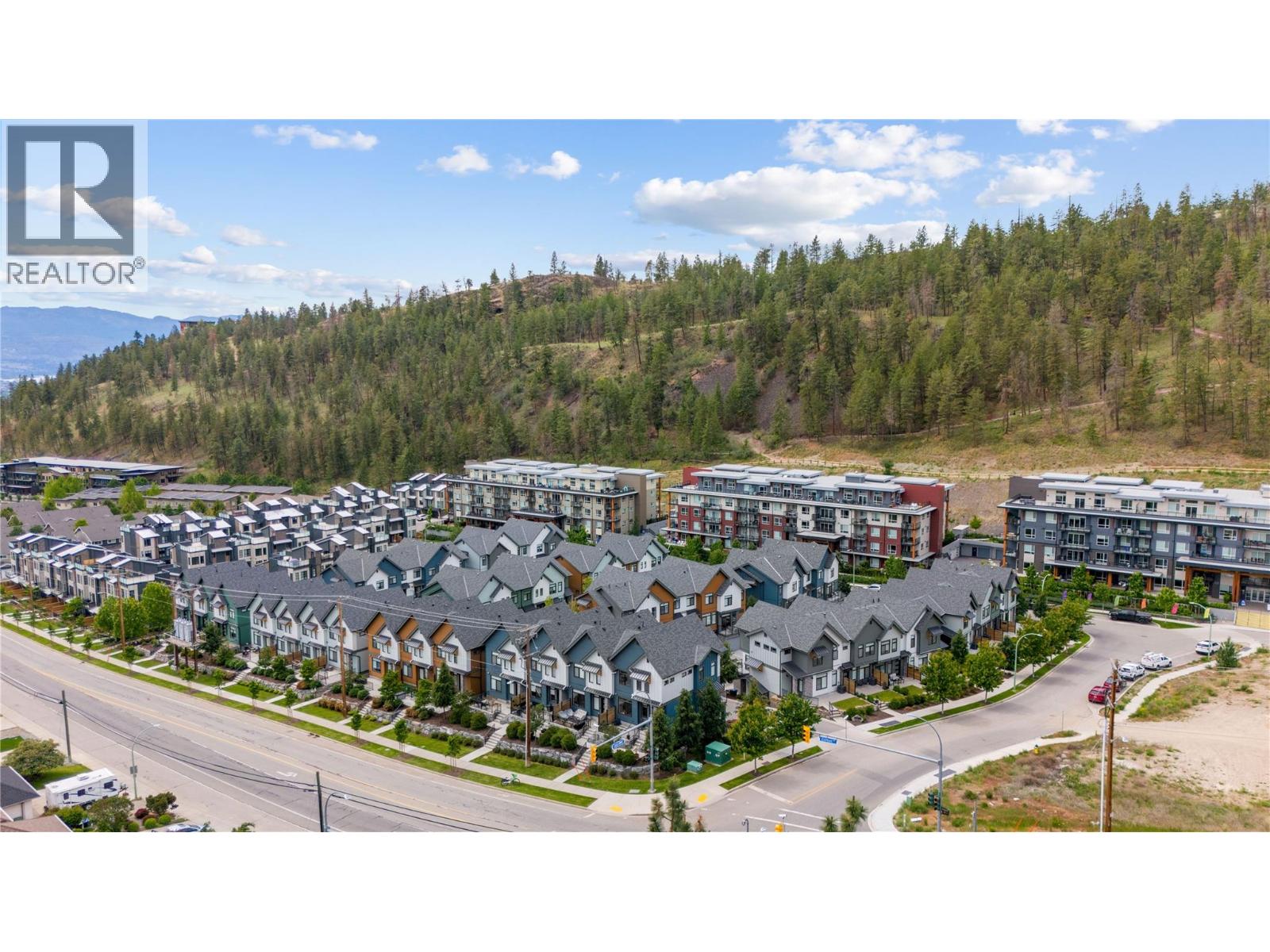 101 1435 Cara Glen Court, Kelowna