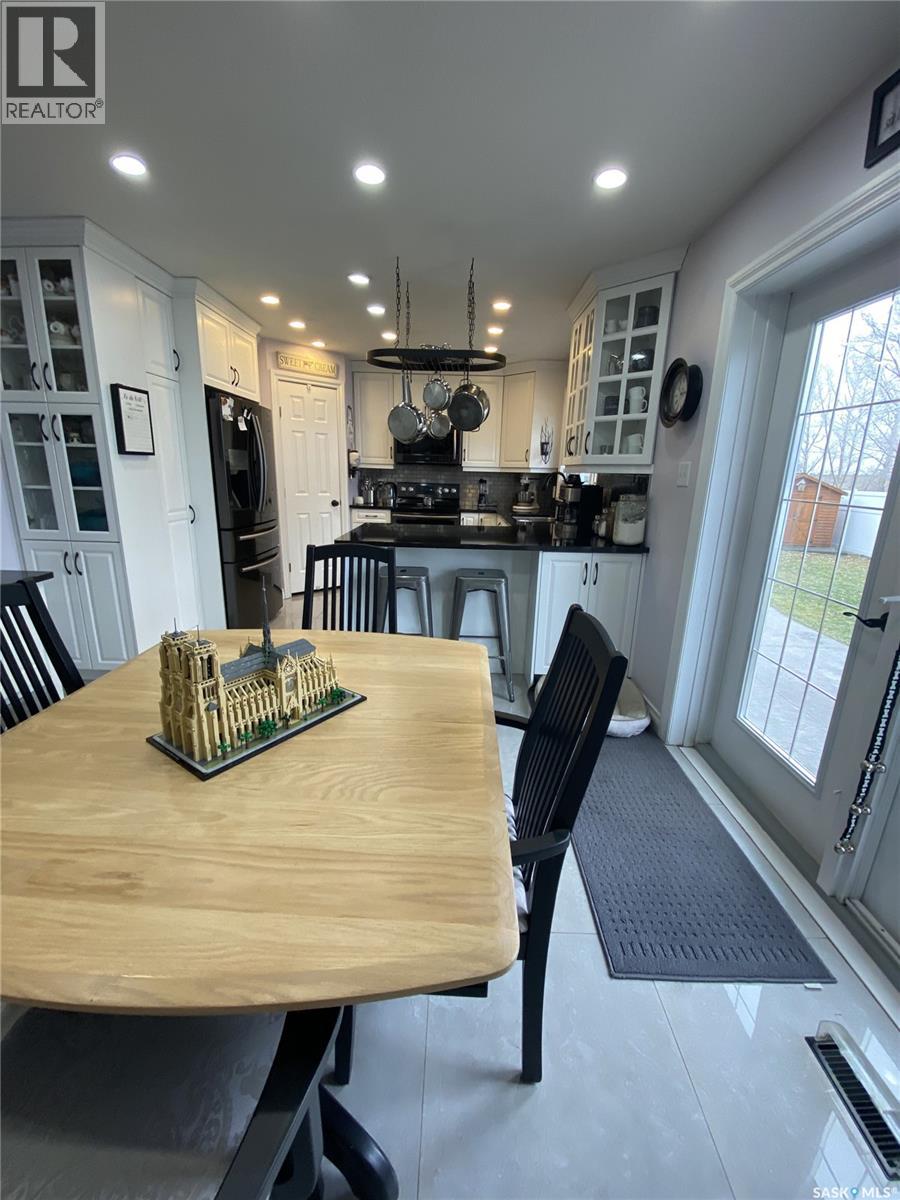 734 Wollaston COURT - 11