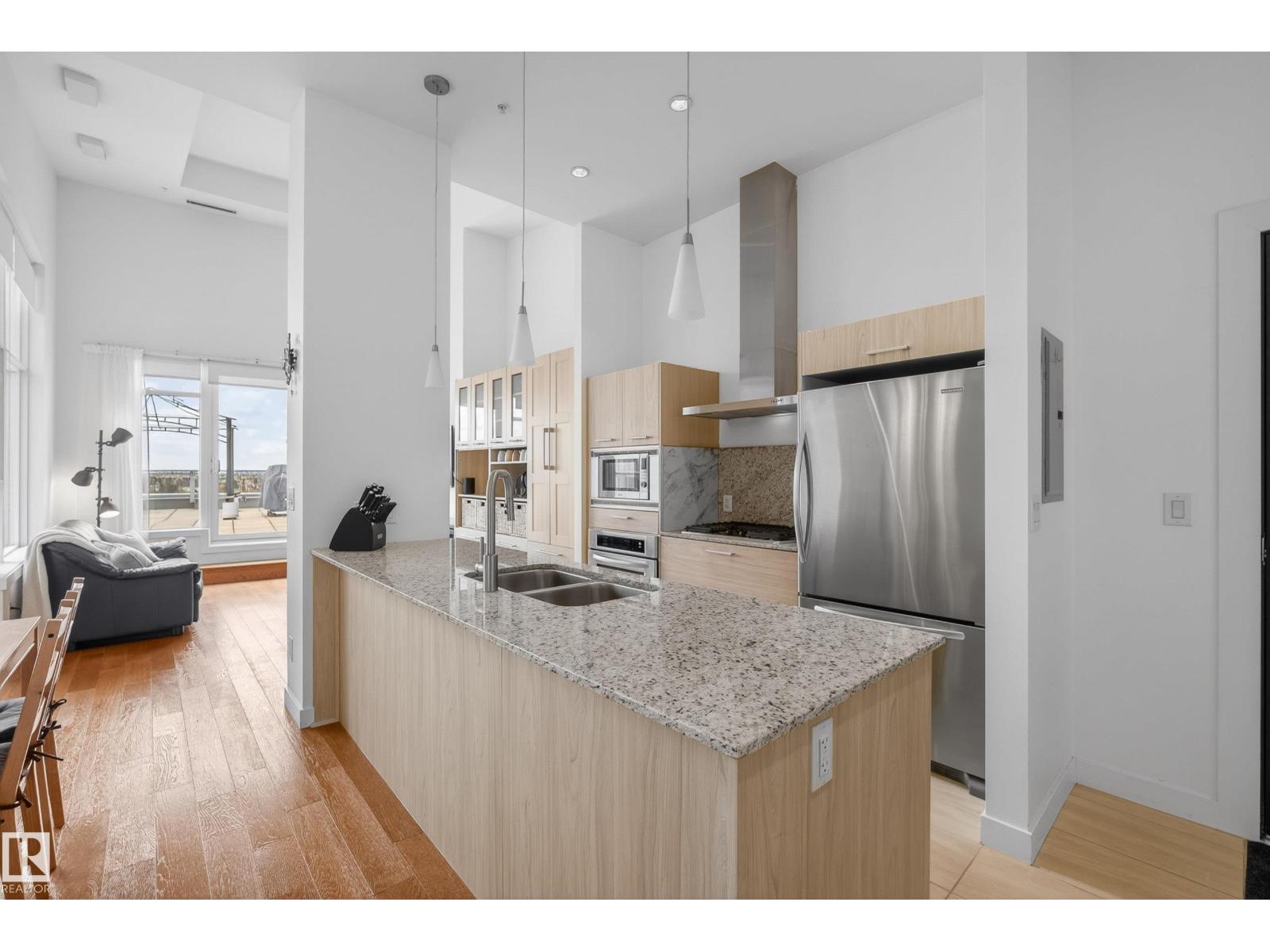 #808 2612 109 ST NW - 13