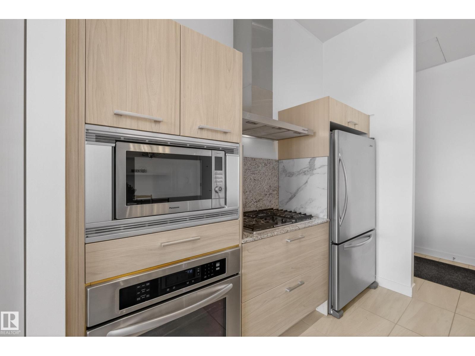 #808 2612 109 ST NW - 17