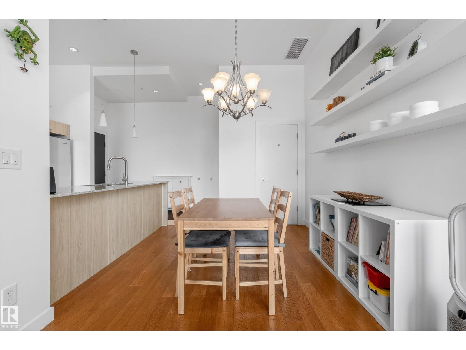 #808 2612 109 ST NW - 20