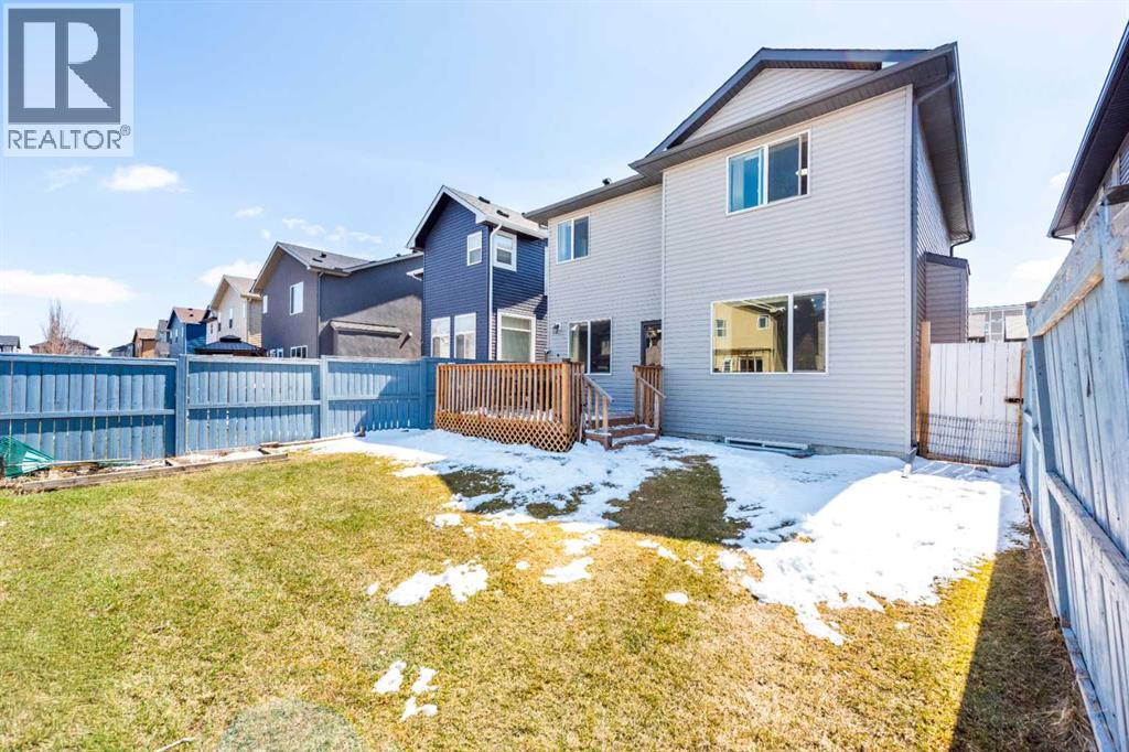 19 Skyview Ranch Crescent NE - 37