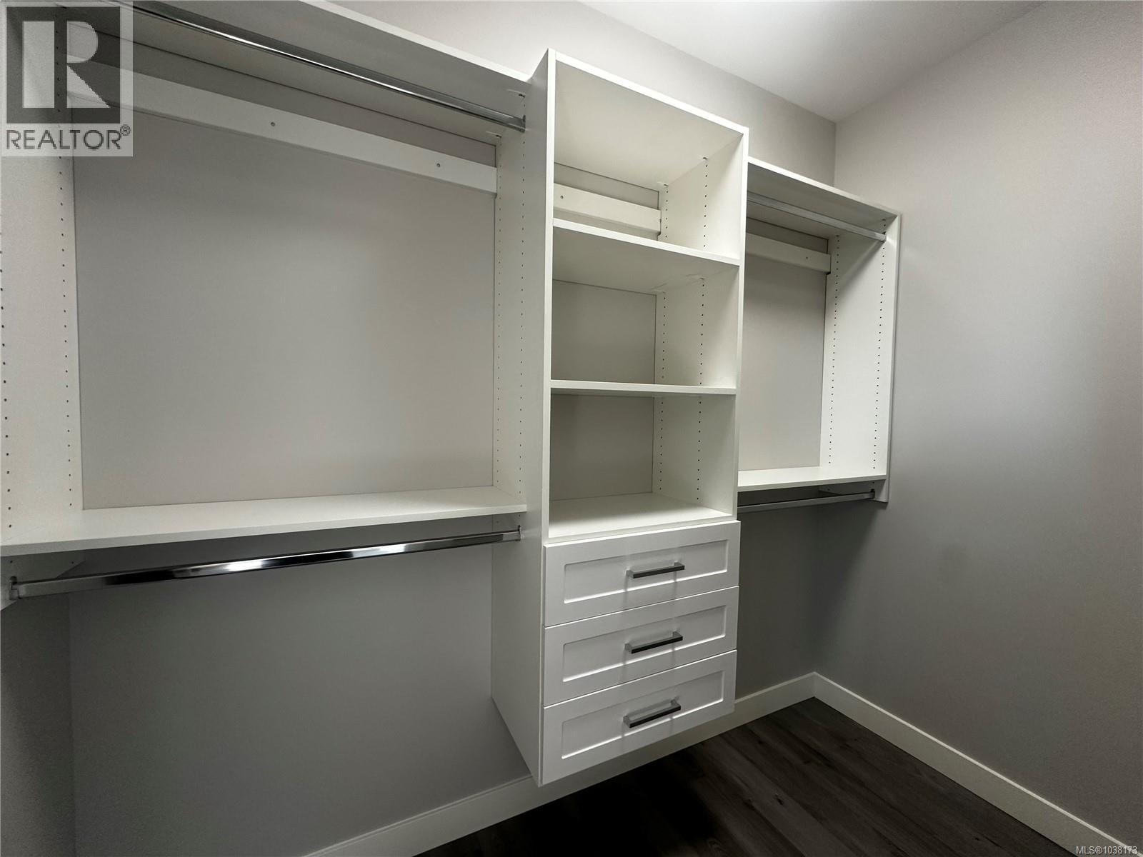  2576 Nickson Way, Sooke